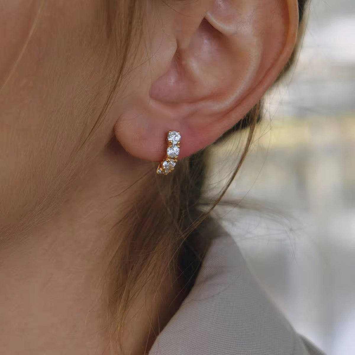Lumi studs