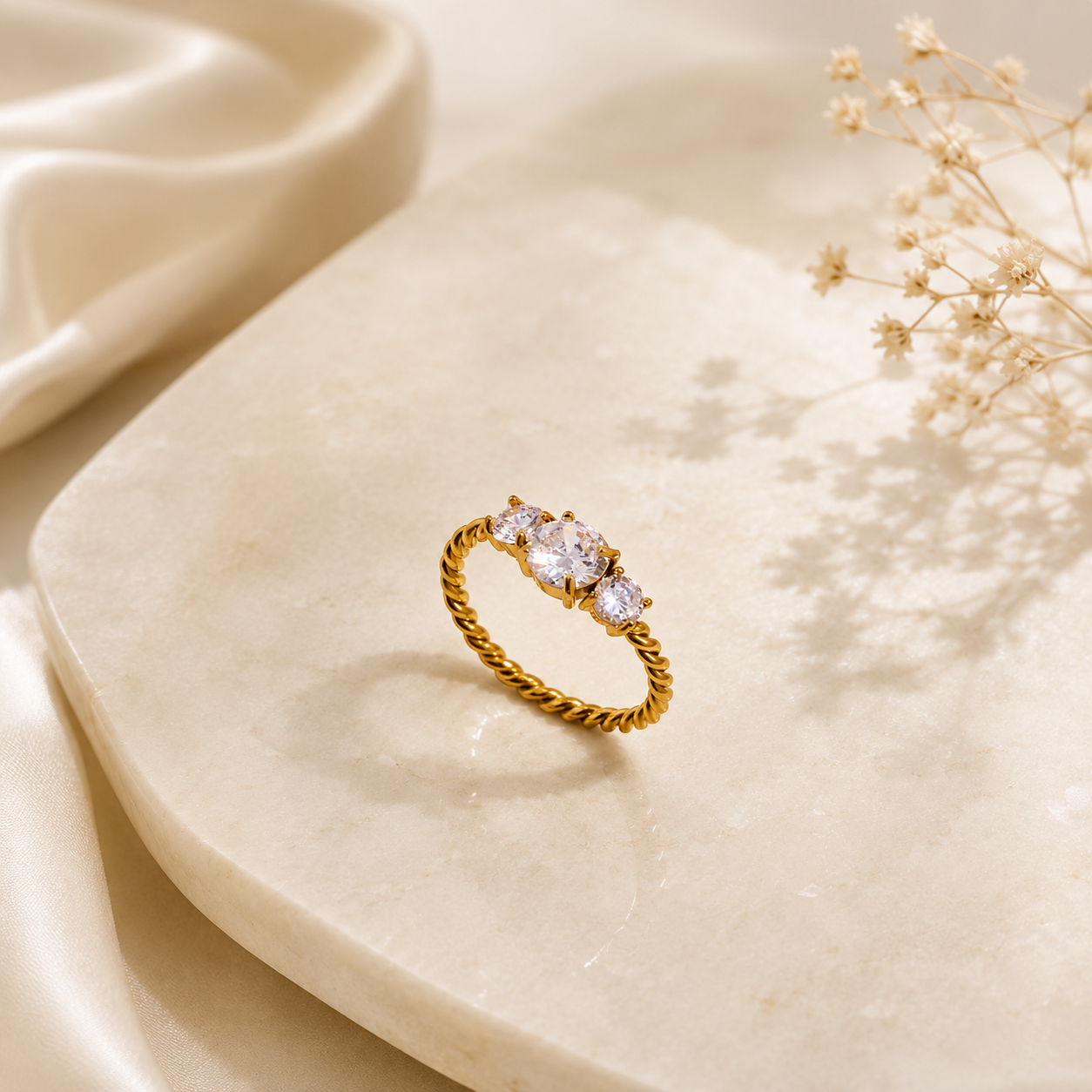 Trinity Twist Ring