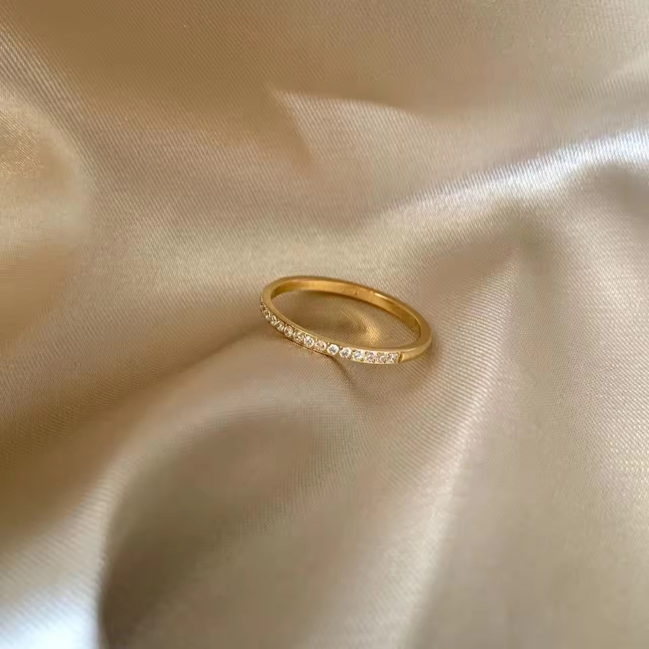 Thin Band Ring