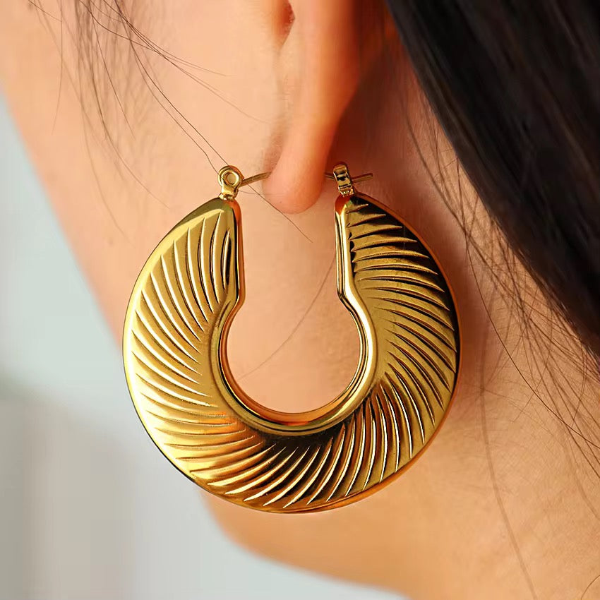 Accue Hoops